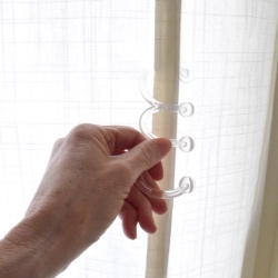 Tumble Shade Hook
